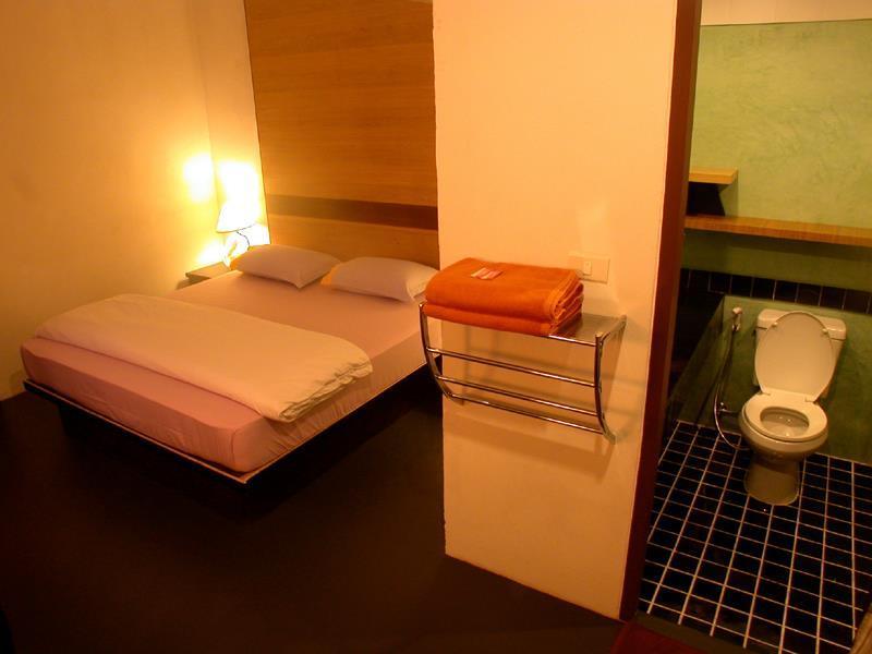 Pp Insula Hotel Фи Фи Айлънд Екстериор снимка