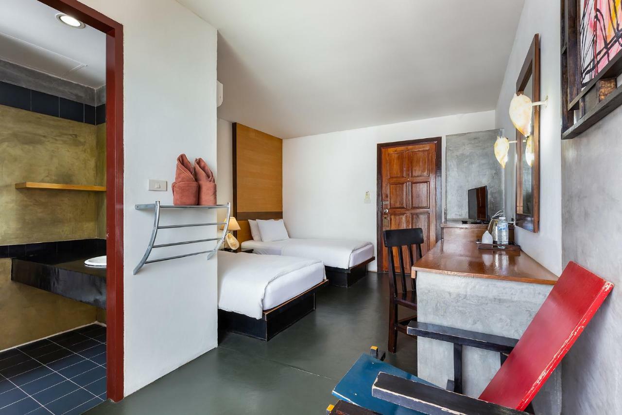 Pp Insula Hotel Фи Фи Айлънд Екстериор снимка